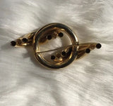 Pretty Gold-Plated Pretty Design Brooch Pin. Women's Ladies Fashion