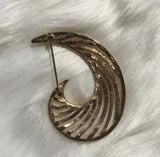 Pretty Gold Plated Spiral Design Brooch Pin Vintage Style