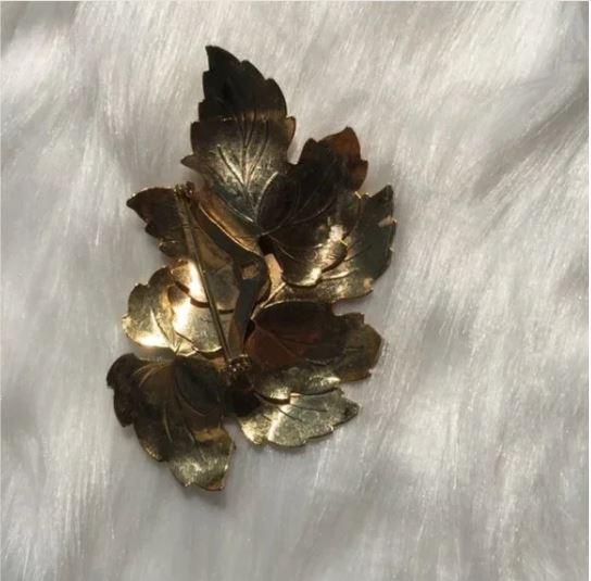 Autumn Fall Leaves Brooch Pin Gold Plated