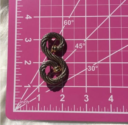 "S” Design Metal Braided Silver Plated Brooch Pin