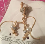 Brand New Ballerina Pearl White Necklace Earrings Set. Women's Fashion Jewelry