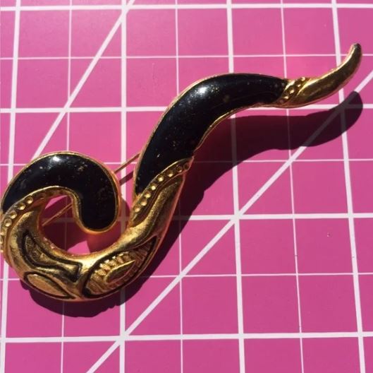 FREE with $29 Purchase. Pretty Black Gold Plated Shiny Brooch Pin