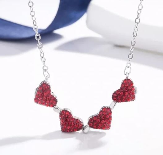 NEW Red Blue Heart 💙 Clover Necklace Double Sided Necklace. Women's Fashion