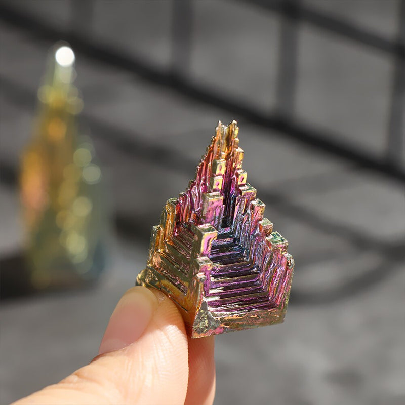 1PC Natural Quartz Crystal Bismuth Ore Cluster Mineral Specimen Healing Stone Gift Bonsai Ornament Rough Pyramid Fish Tank