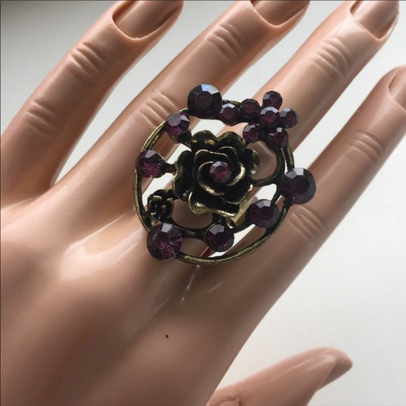 Brand-new big chunky adjustable statement ring 💍 woman's fashion jewelry. 💎 pretty purple gemstone rose 🌹 flower 🌺 design - Findsbyjune.com