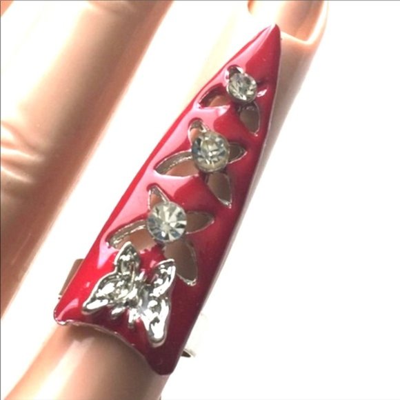 Brand-new big chunky adjustable ring 💍 Fashion jewelry for women's & ladies. Color red with butterfly design and rhinestones. - Findsbyjune.com