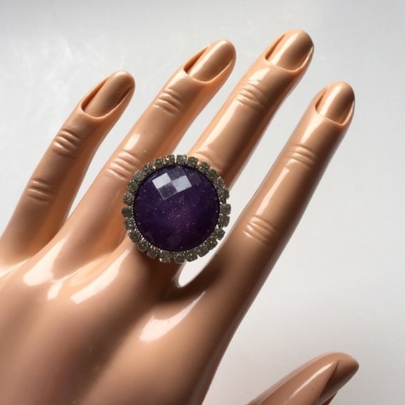 Adjustable ring chunky fashion jewelry round pretty purple gemstone. Women's Ladies fashion Jewelry - Findsbyjune.com