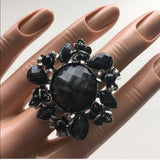 BRAND NEW BIG CHUNKY STATEMENT ADJUSTABLE RING💍. Fashion Jewelry Women's Black gemstones 💎 with floral flower 🌺 design - Findsbyjune.com