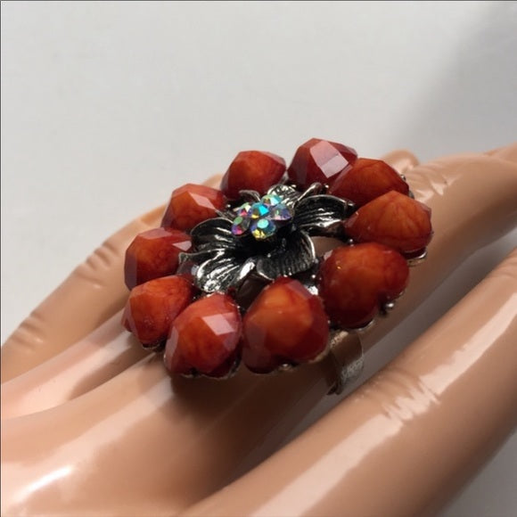 Brand-new big chunky adjustable statement ring 💍 fashion jewelry. 💎 Red orange 🍊 floral design. Women's Ladies Fashion Jewelry - Findsbyjune.com