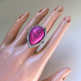 Brand-new cocktail adjustable ring very pretty big pink gem in the middle fashion jewelry for woman. - Findsbyjune.com