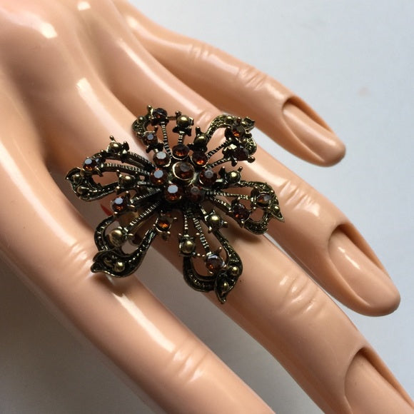 Brand-new adjustable ring floral design color black fashion jewelry chunky. Women's Ladies Fashion Jewelry - Findsbyjune.com