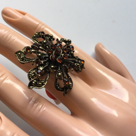 Brand-new adjustable ring floral design color black fashion jewelry chunky. Women's Ladies Fashion Jewelry - Findsbyjune.com